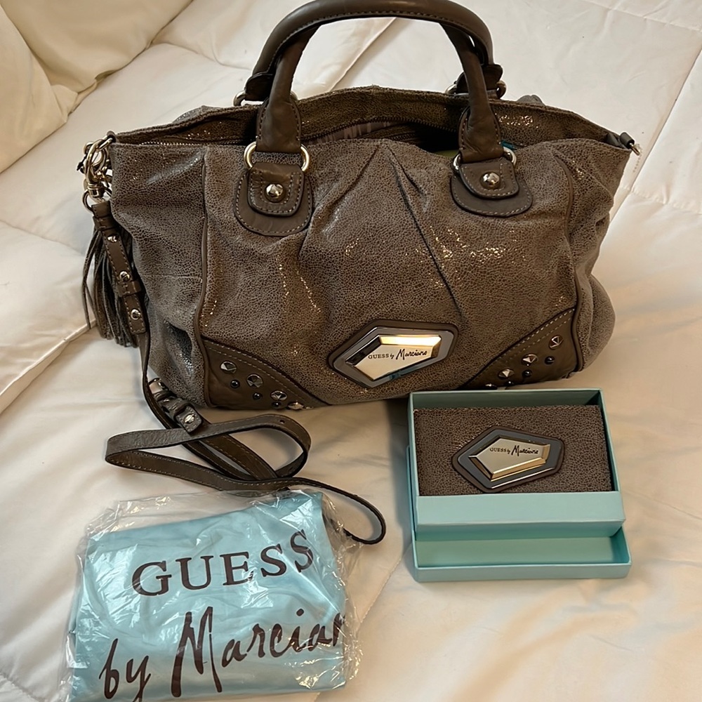 NEW GUESS by MARCIANO PURSE & WALLET